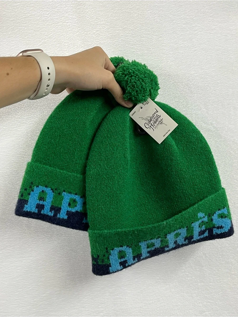 His & Hers Matching Beanie Hats - Après